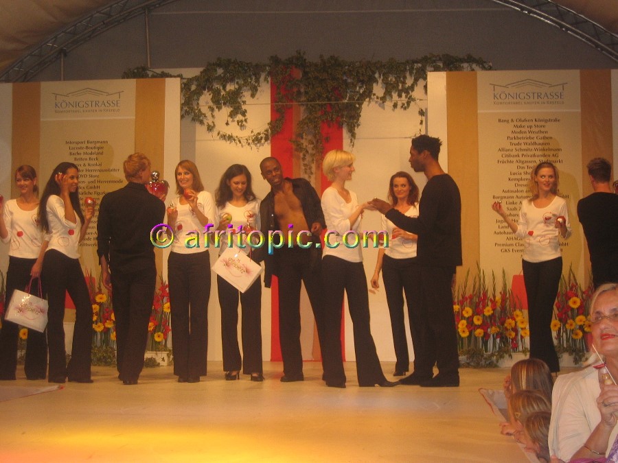 ../Images/krefash2 293.jpg